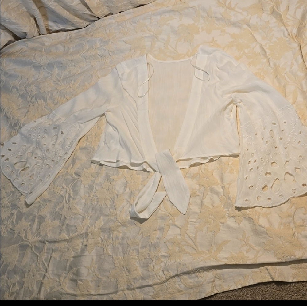 White Bell Sleeve Blouse - Picture 3 of 5